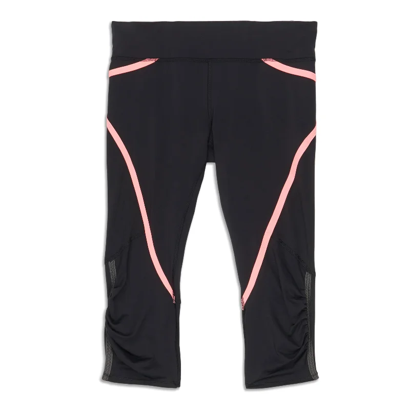 Weekend Offers You Can't Ignore Run Pace Crop - Resale