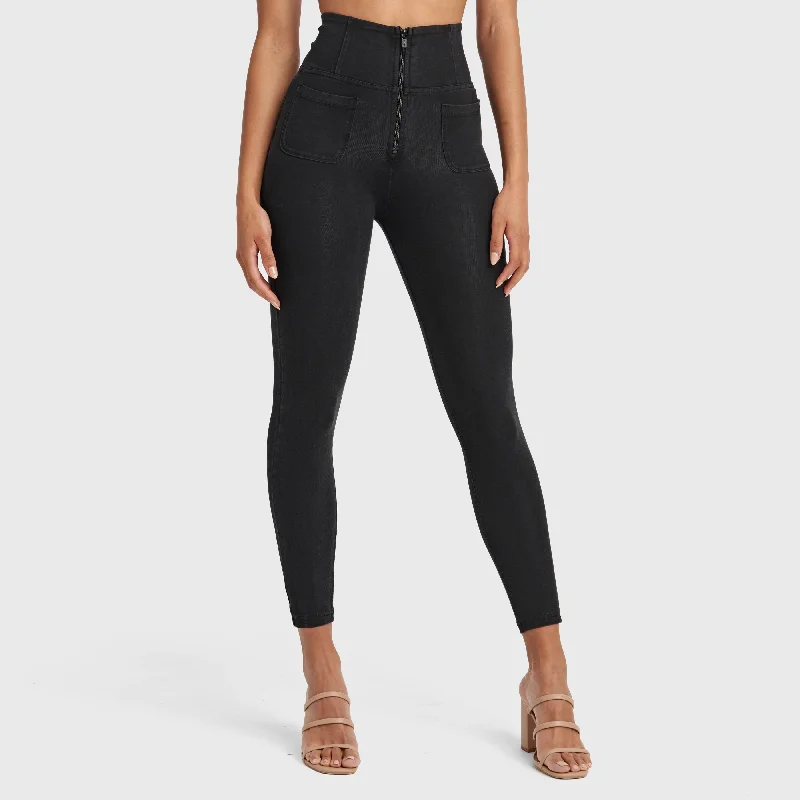 Weekend Savings Bonanza WR.UP® Denim With Front Pockets - Super High Waisted - 7/8 Length - Black + Black Stitching