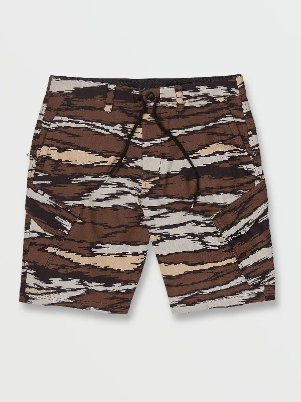 Country Days Hybrid Shorts - Bark Brown